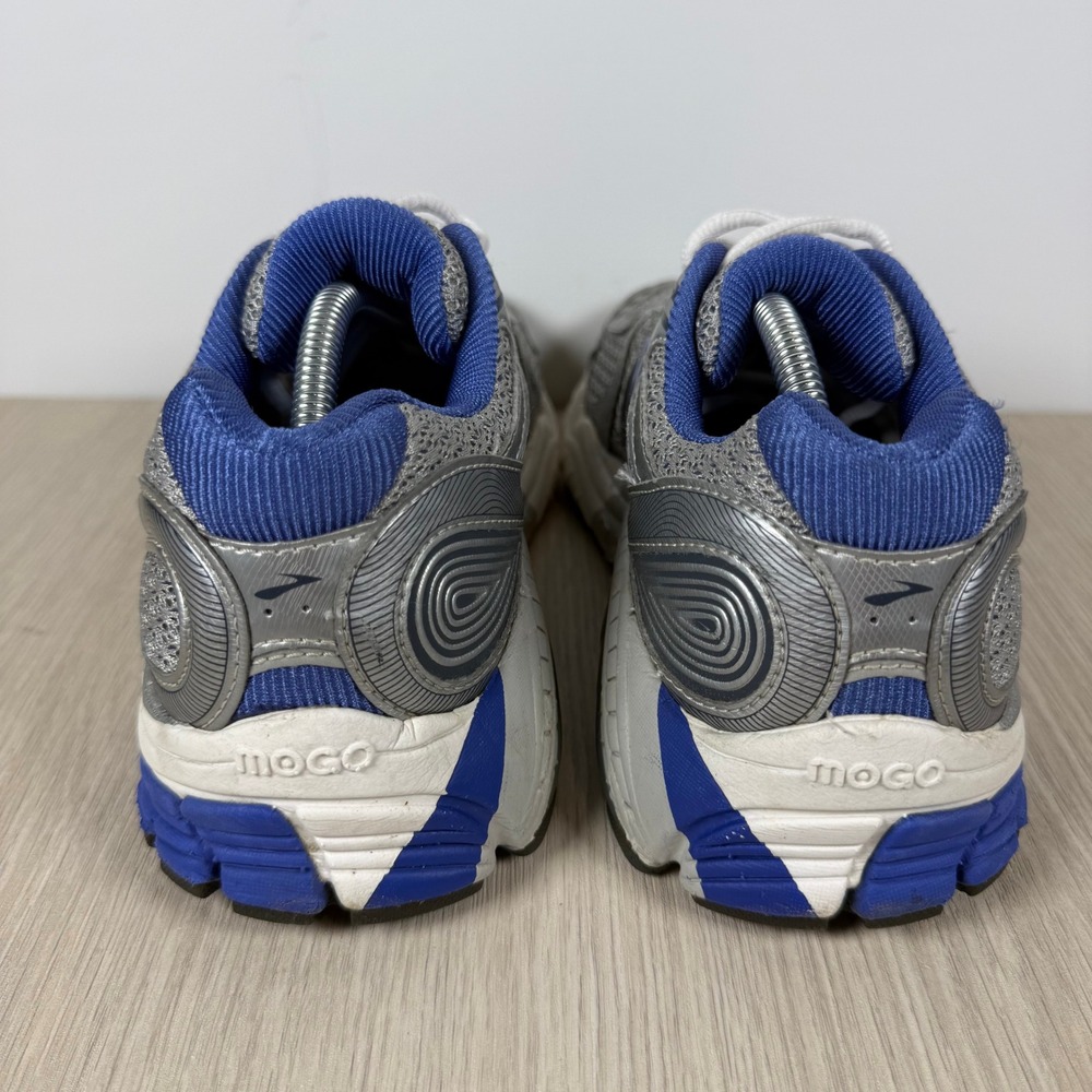 Brooks Ariel Silver Blue White Running Shoes Womens 7 Wide D 1201161D604 Sneaker - Picture 2 of 5